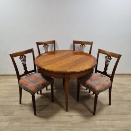 Stalas + 4 kėdės